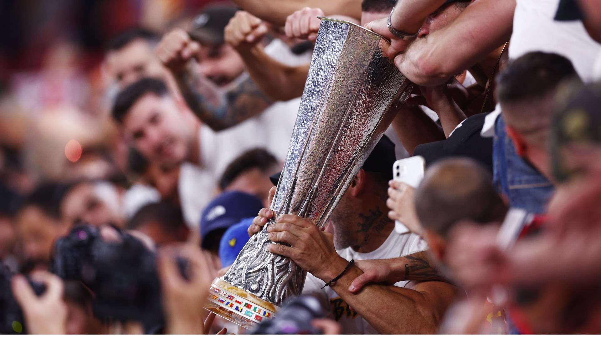 冠的卫冕 冠的卫冕