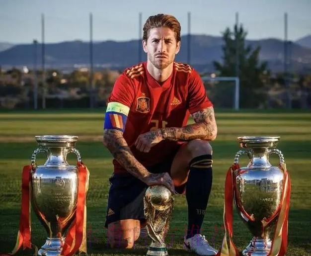 拉莫斯:西甲冠军不是靠裁判赢的 裁判也很难